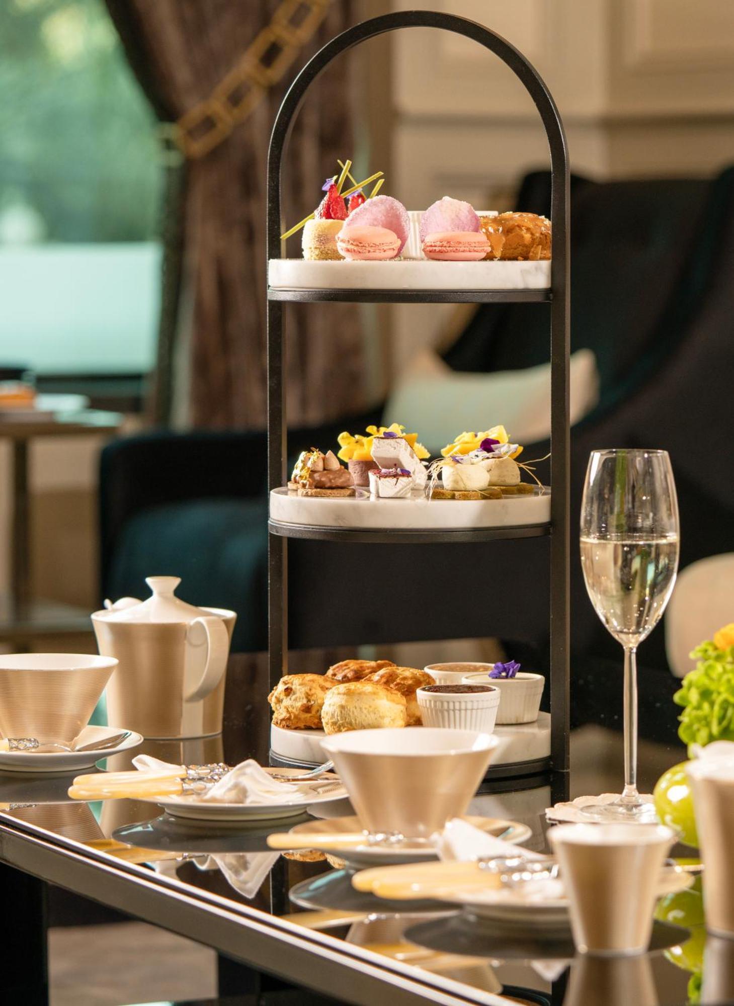 Fairmont Riade Exterior foto Afternoon tea at the InterContinental Sydney